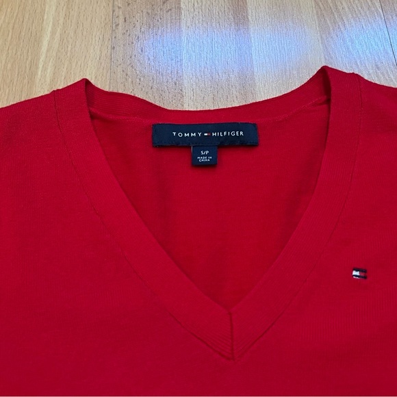 Tommy Hilfiger Sweater - Picture 2 of 8